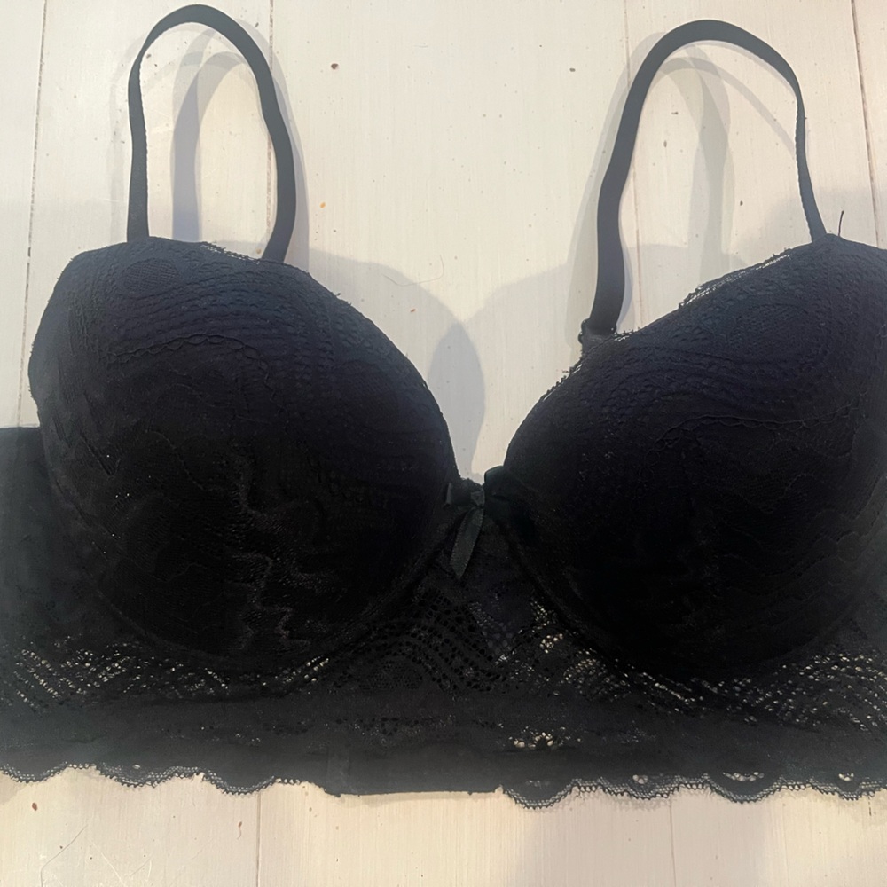 SET OF 3 Pretty elegant Rene Rofe lace bras set of 3 style tags 36C